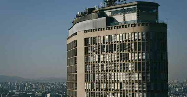 智能机器人控制汽车的原理