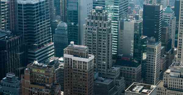 AI绘画二次元男生笑容（二次元笑脸怎么画）