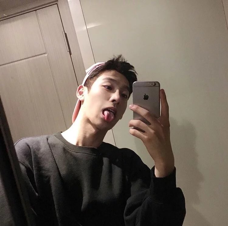 储妮裕新