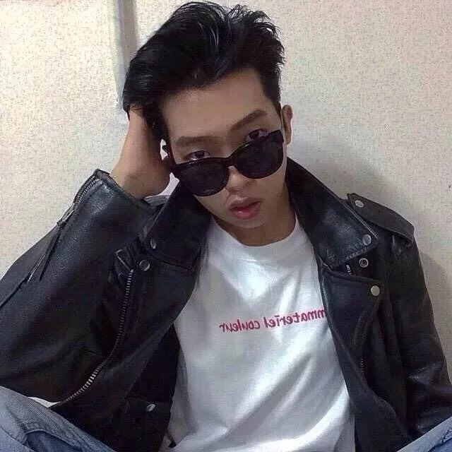 翁华伯涛