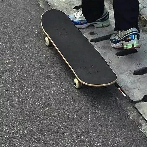 师媚悦萍