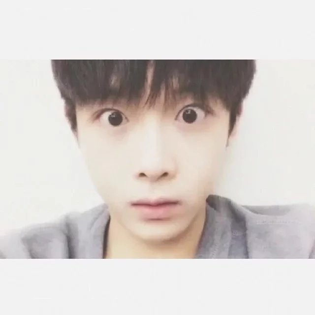 柯叶明莺